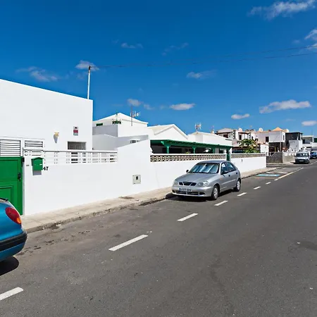 2br Terrace - 10 Min Walk To The * Playa Honda (Lanzarote)