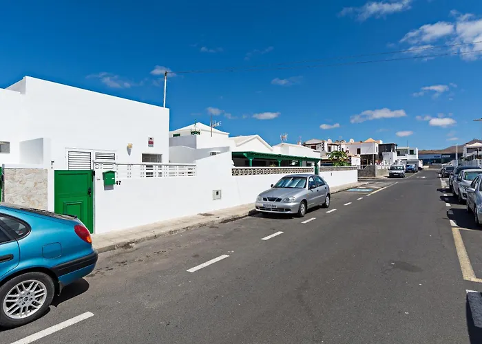 2br Terrace - 10 Min Walk To The * Playa Honda (Lanzarote)